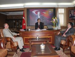 ‘Şehit Aileleri, milli emanet'